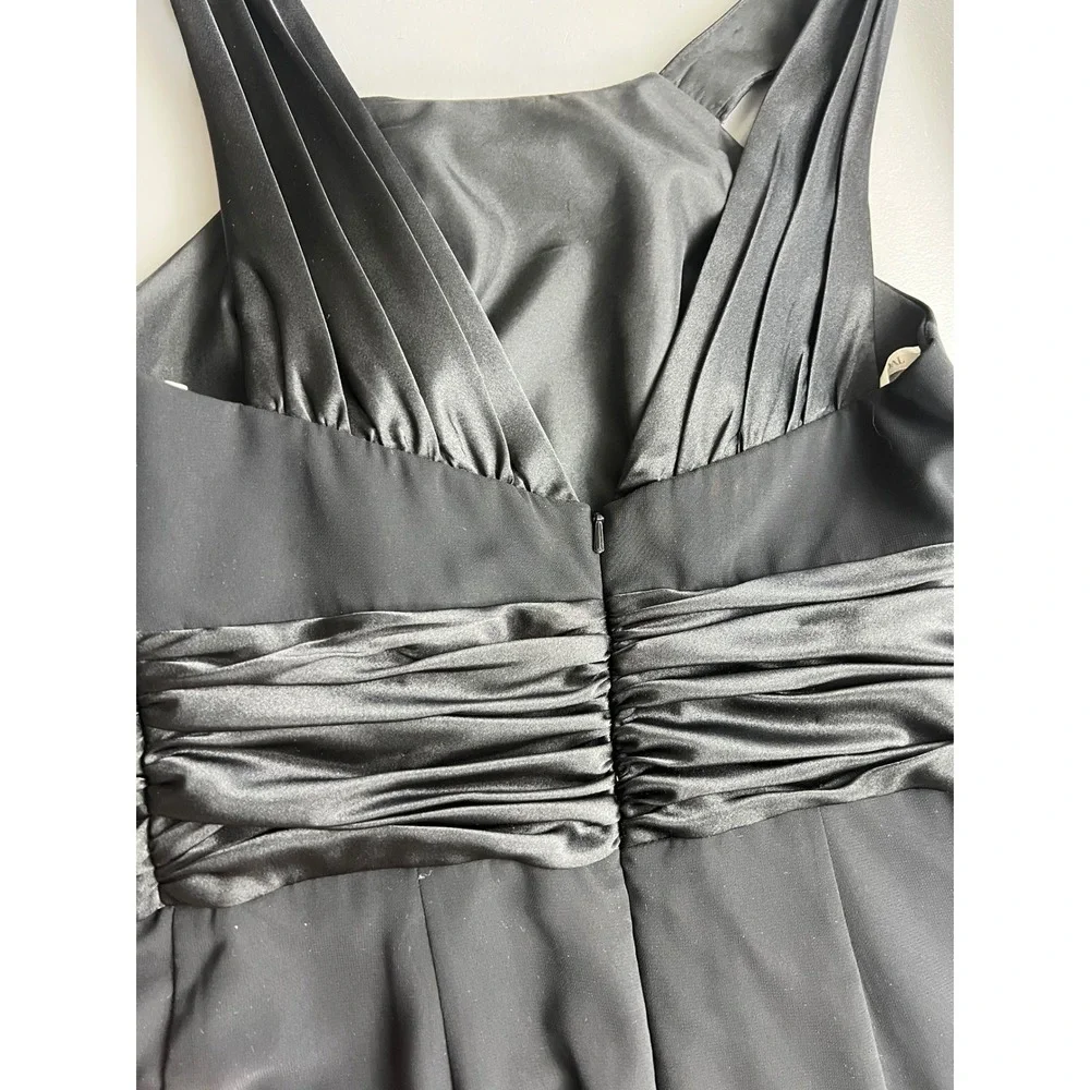 Formal Black High Neck Open Back Evening Gown with Satin Bow Detail Floor Length - Picture 5 of 9